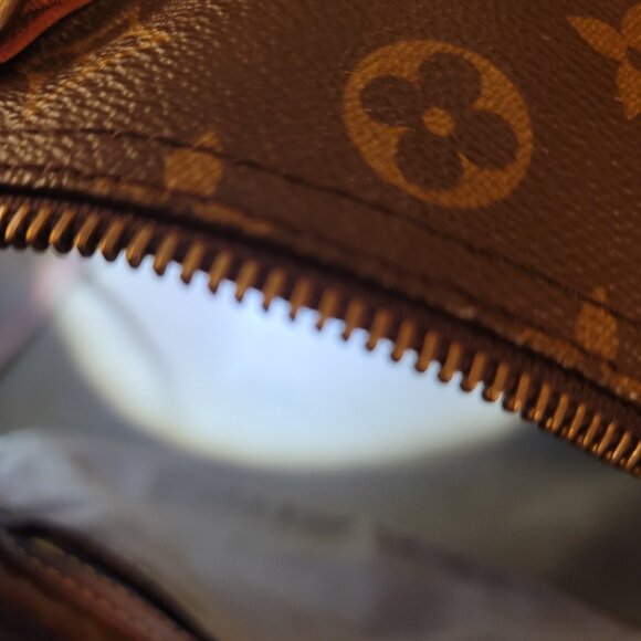 Authentic Louis Vuitton  speedy  30 - Picture 9 of 15